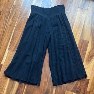 Vintage OG Hard ⭐️ Tail Black Gaucho Pants Size Medium 100% Cotton